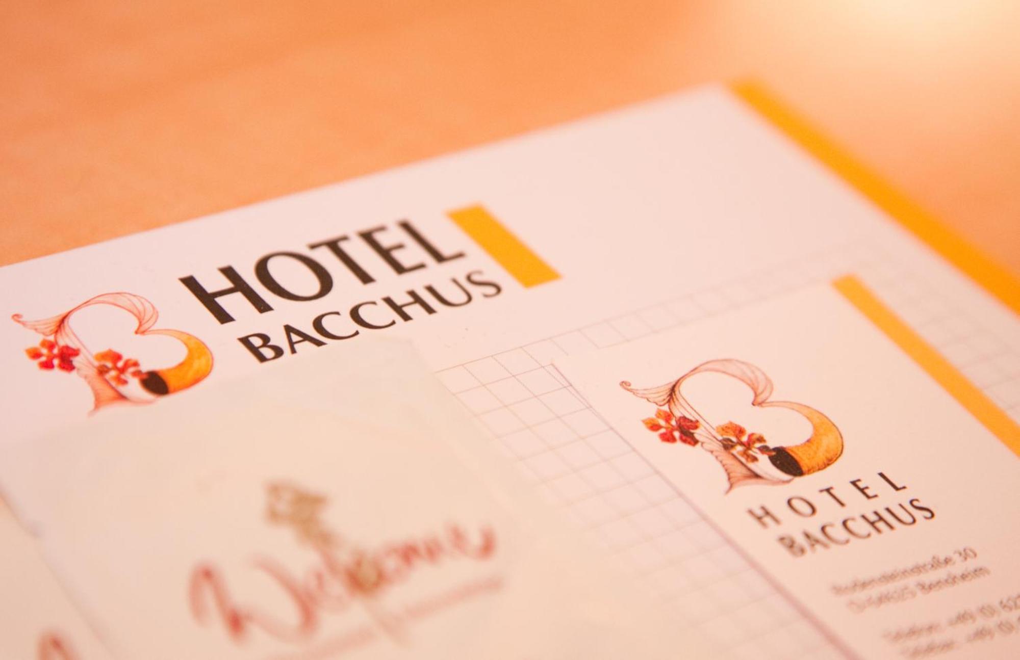 Hotel Bacchus Бенсхайм Экстерьер фото